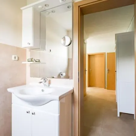 Holiday home Goranka