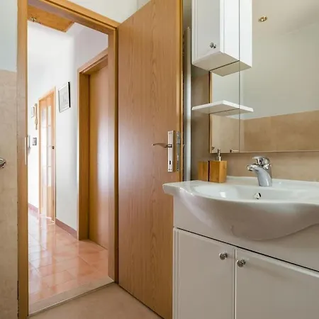 Holiday home Goranka Zmijavci