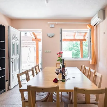 Casa de Férias Goranka *